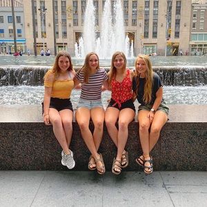 Meet your Posher, Grace